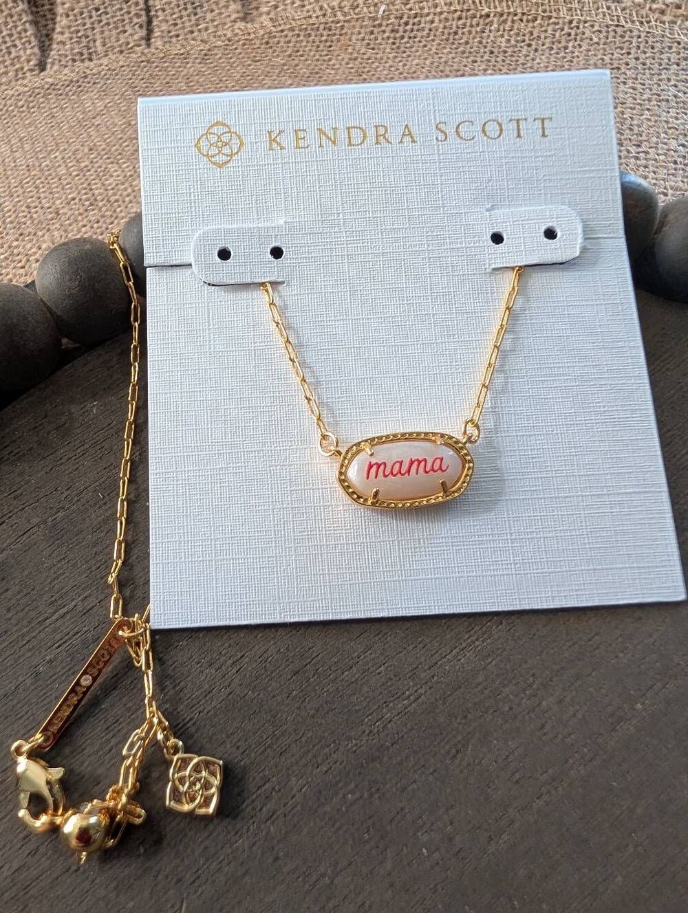 KENDRA SCOTT Mama Script Pendant Necklace
